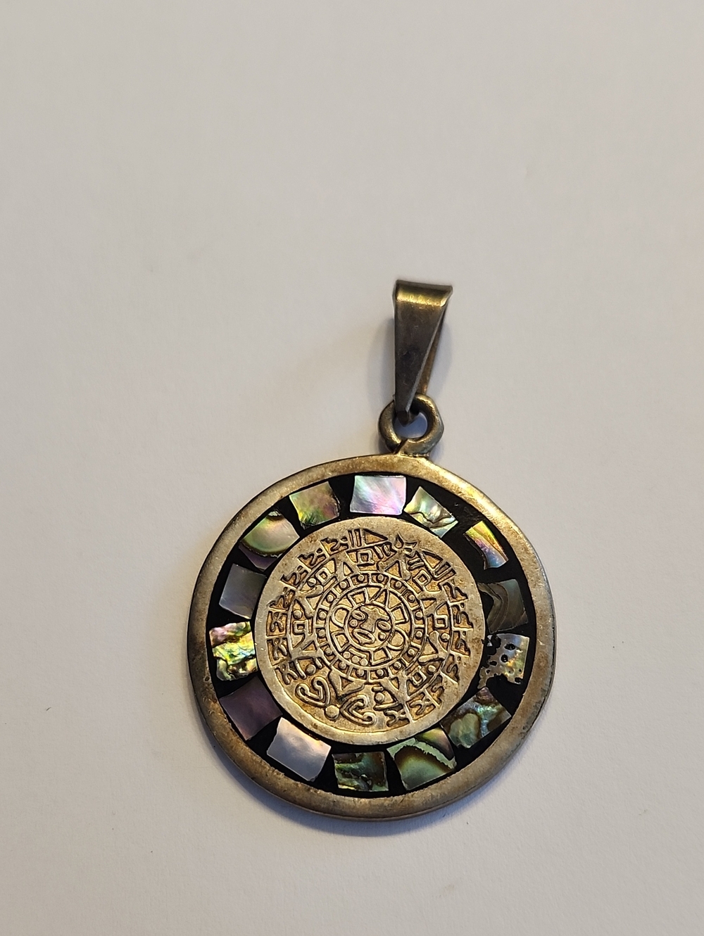 Round Abalone Inlay Medallion Pendant in Silver